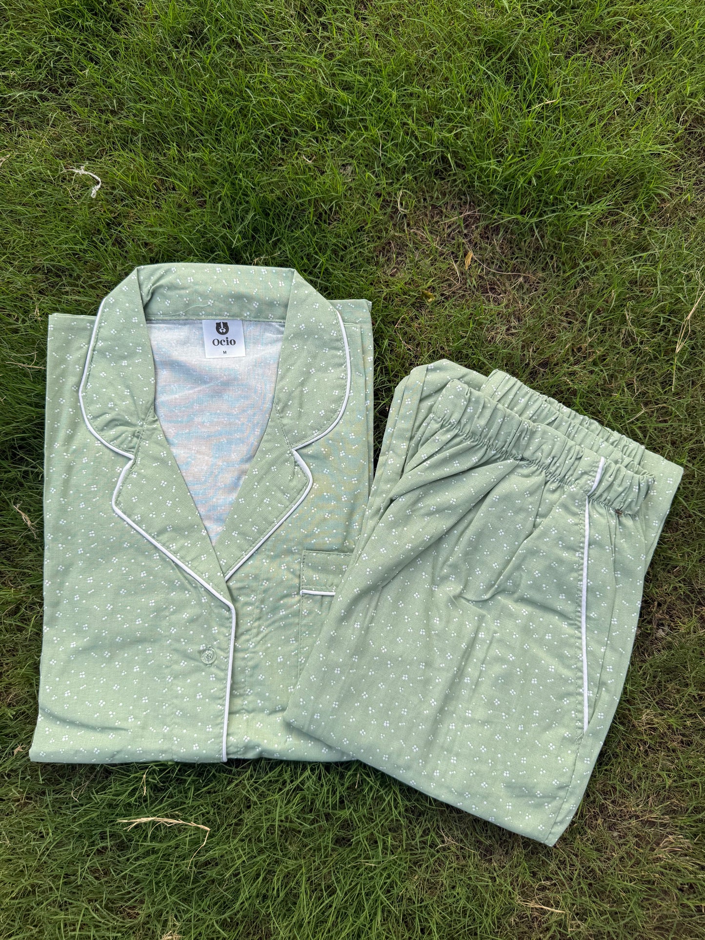 Half Sleeves Green Dots - HPJ130