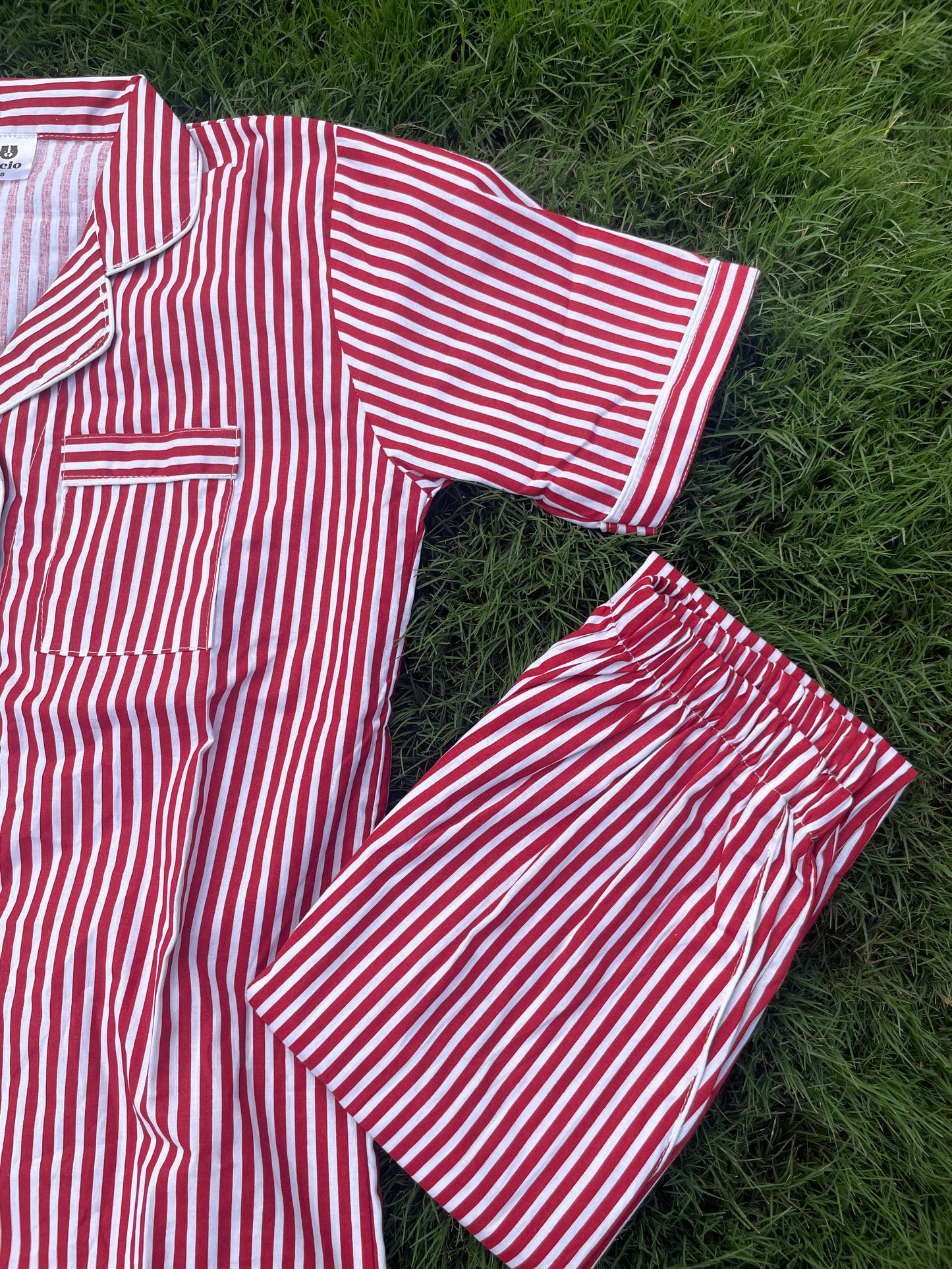 Half Sleeves Red Line - HPJ40