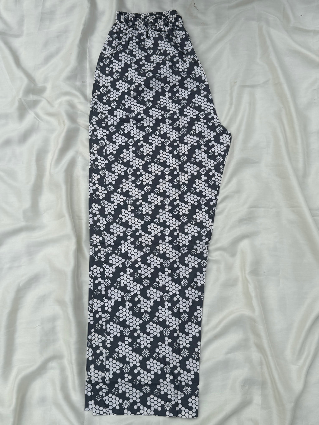 Grey Pettles - CW55