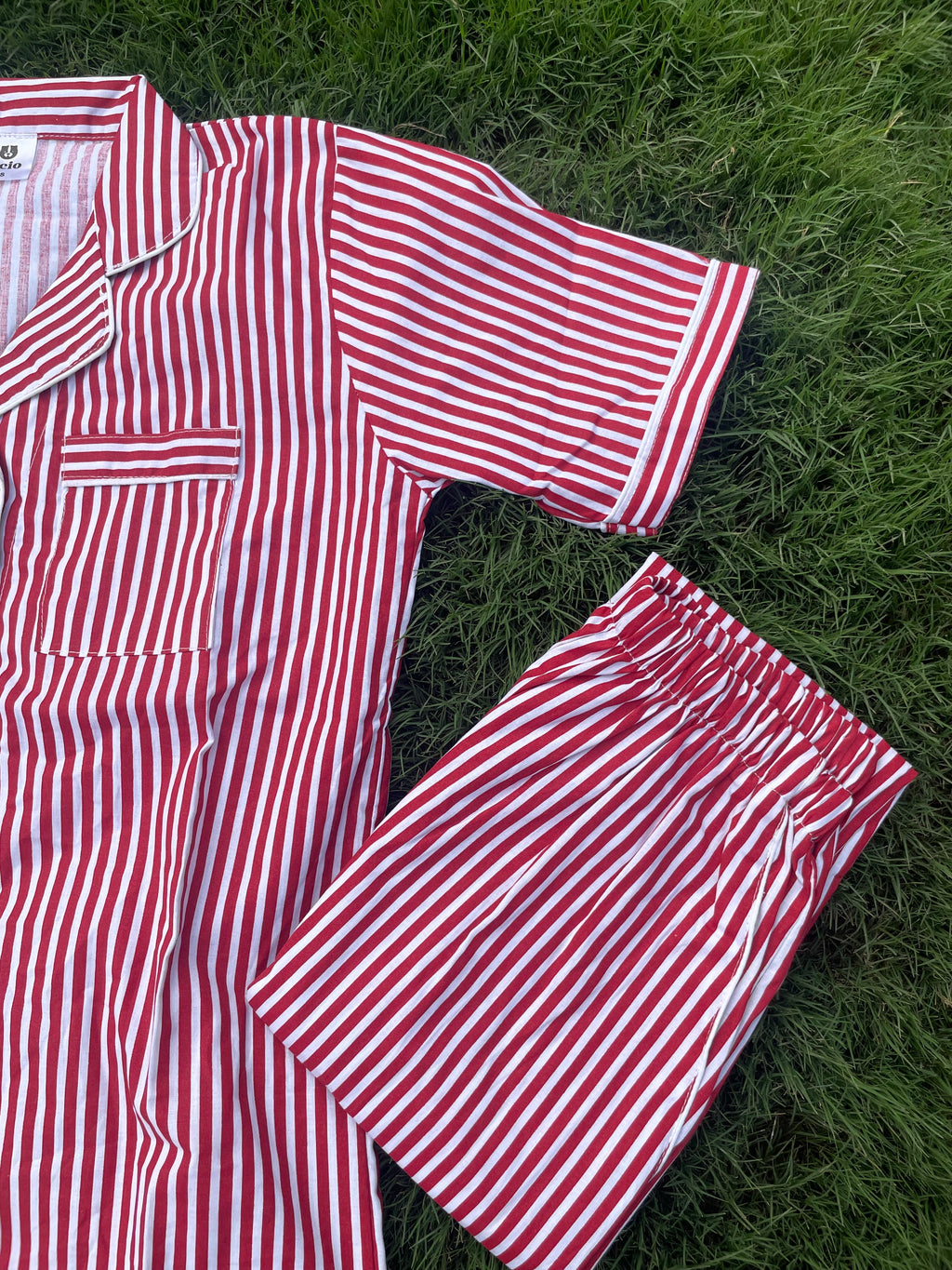 Half Sleeves Red Line - HPJ40