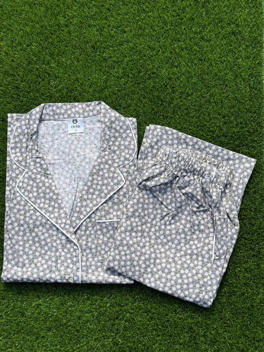 Grey Daisy - WPJ635