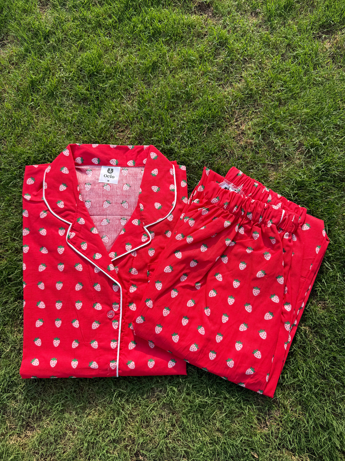 Half Sleeves Red Strawberry - HPJ215