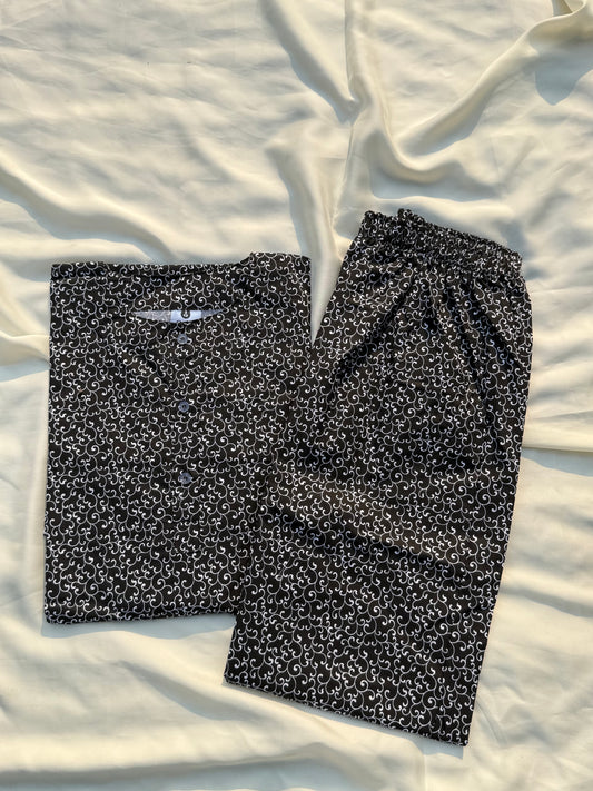 Black Scroll - CW135
