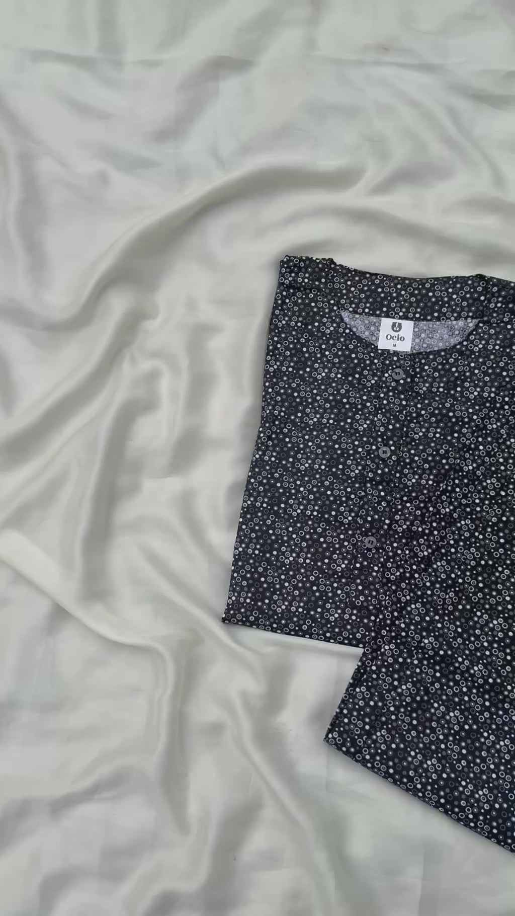 Black Bubbles - CW45